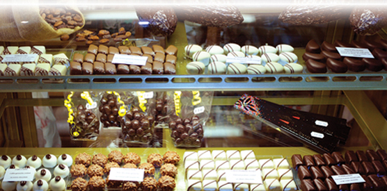 Experience Dartmouth's
taste of France